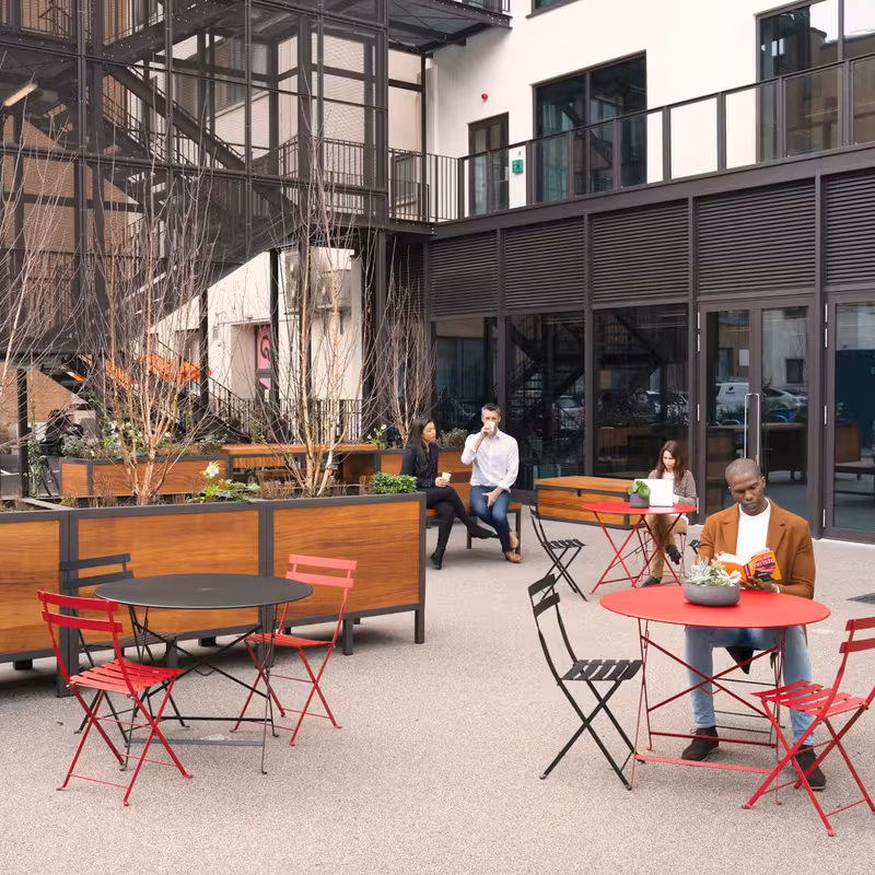 1 Whitechapel Road, Greater London - Image 3