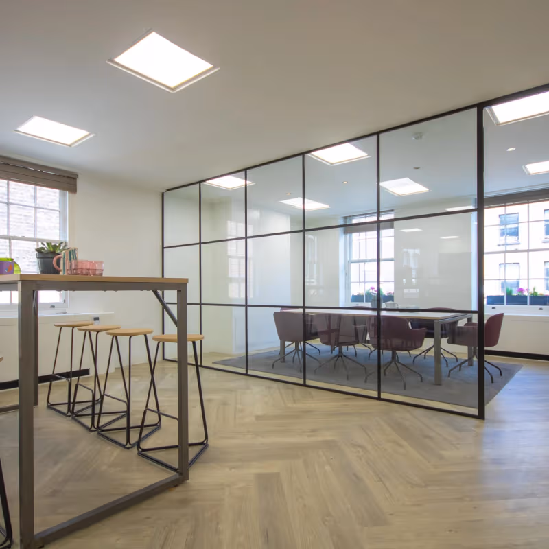 40 George Street, Greater London - Image 8