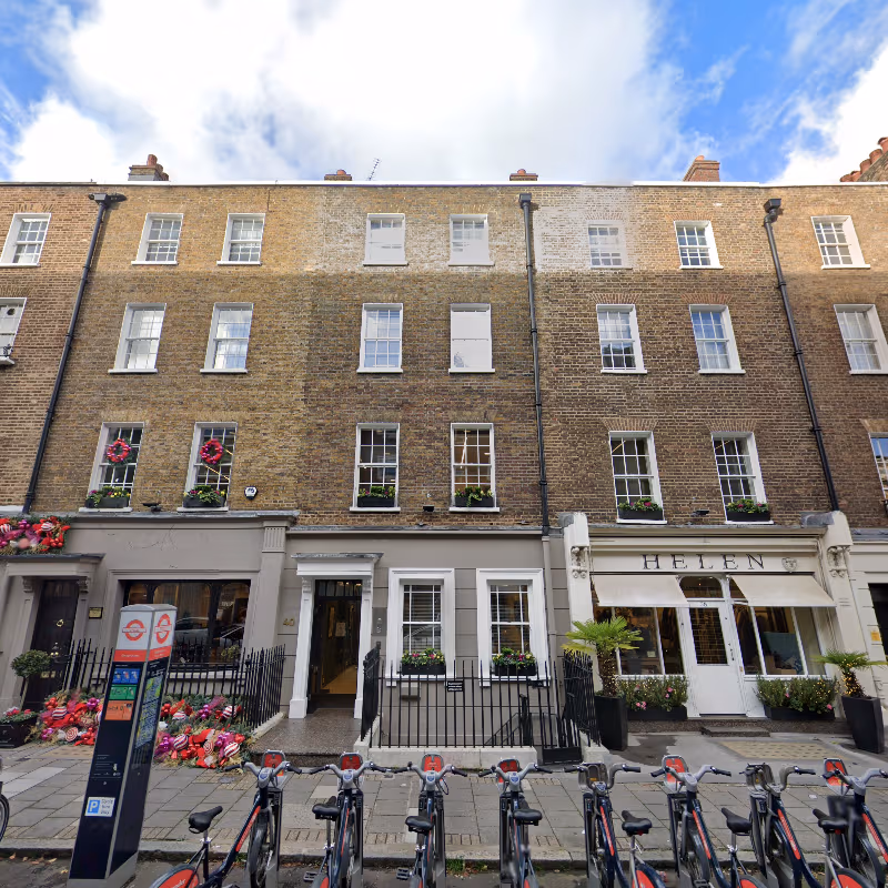 40 George Street, Greater London - Image 9