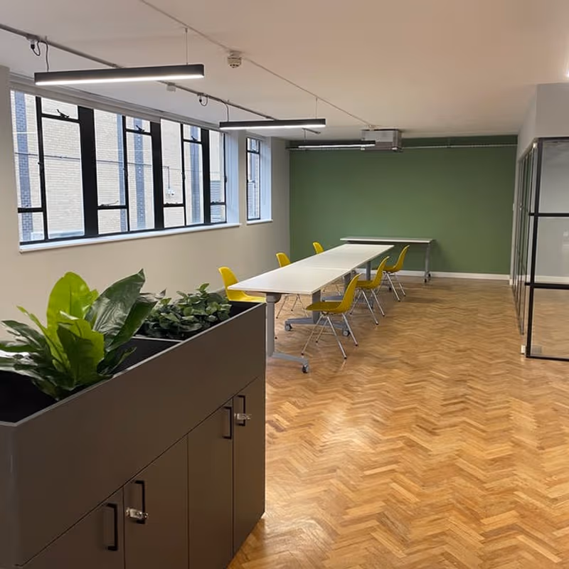 66 Wilton Road, Greater London - Image 5