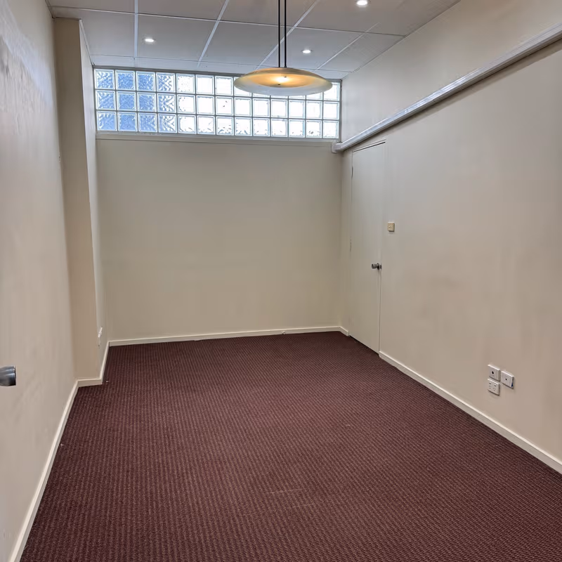 215 Rouse Street, Port Melbourne - Image 2