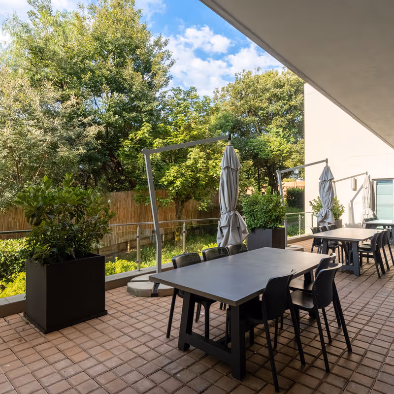 15 Forest Road, Bramley - Image 3