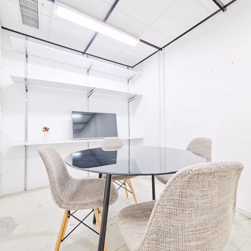 Castle Peak Road, Hong Kong - Image 4