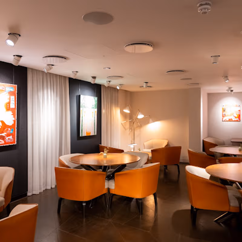 12 Hay Hill, Greater London - Image 5