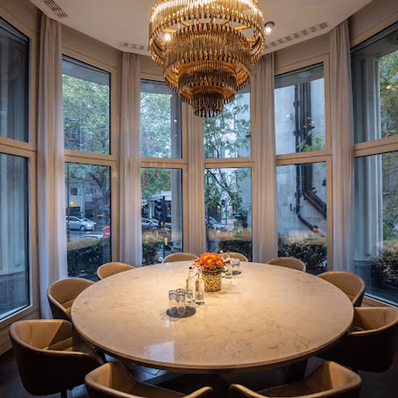 12 Hay Hill, Greater London - Image 4