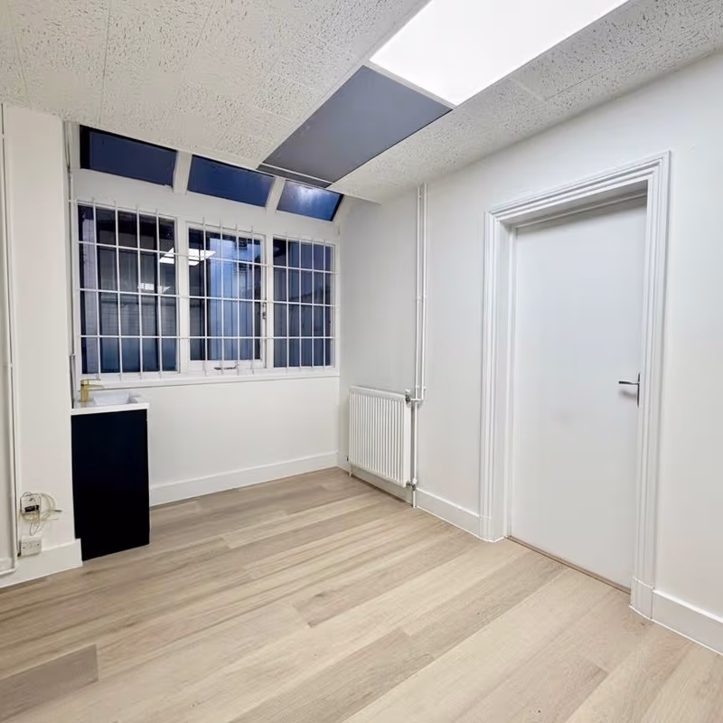 11 Welbeck Street, Greater London - Image 2