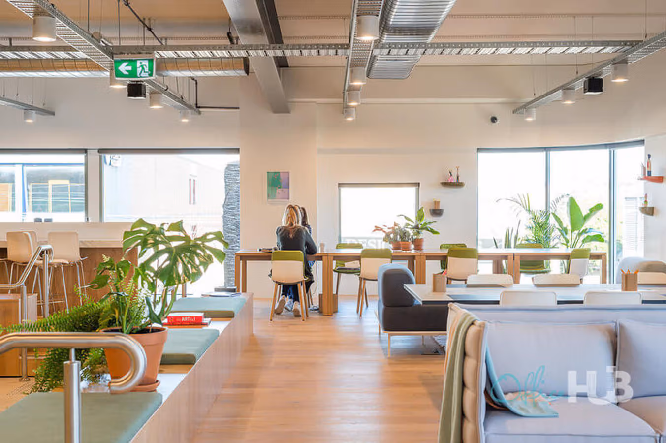 VIDEO: Tour Melbourne's Best Coworking Spaces From Your Desk