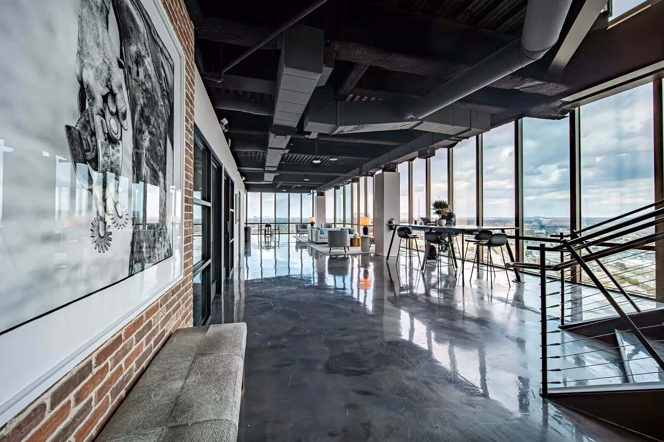 10 Essential Questions to Ask Before Choosing a Coworking Space