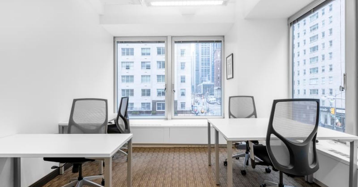 Midtown's 57 West 57 Street: Classic Office Space Rentals