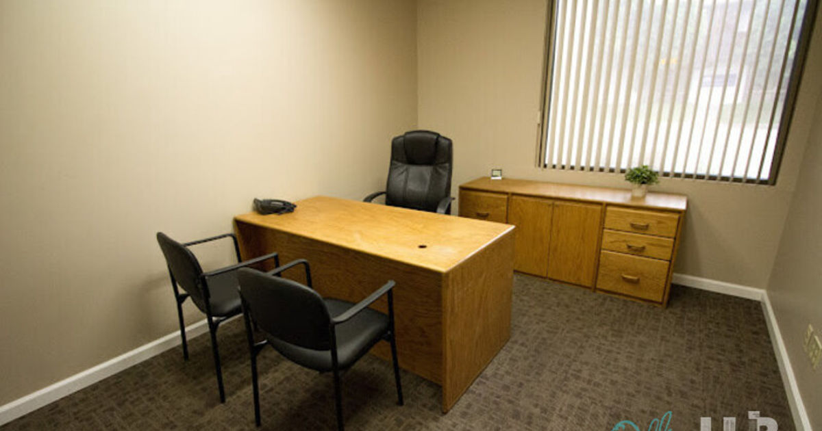 Office Space for Rent in Moreno Valley, CA | From $222/desk/mth