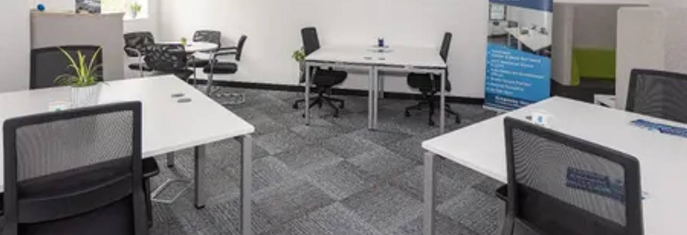 Businesslodge Widnes workspace