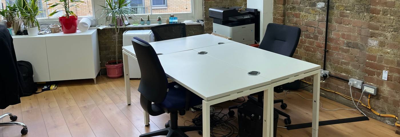 Studio Shoreditch workspace