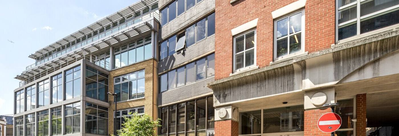 Smithfield Serviced Offices workspace