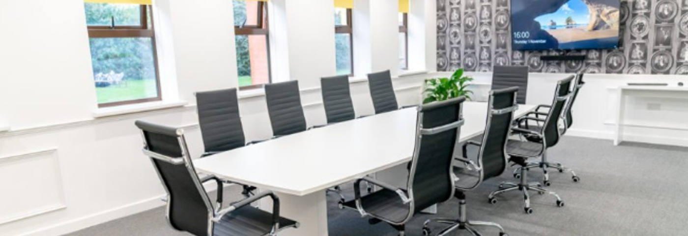 Thrive Office Space workspace