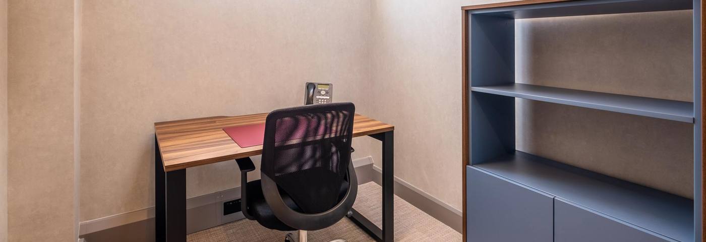 Framework Serviced Offices workspace