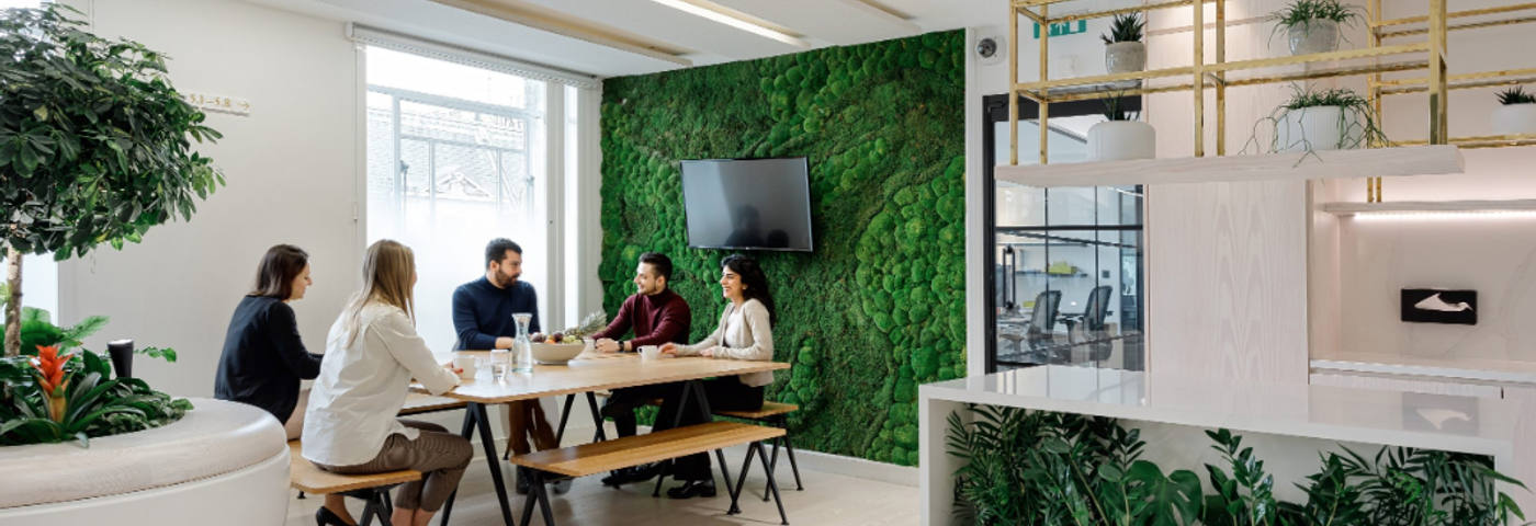 JLL (UK) workspace