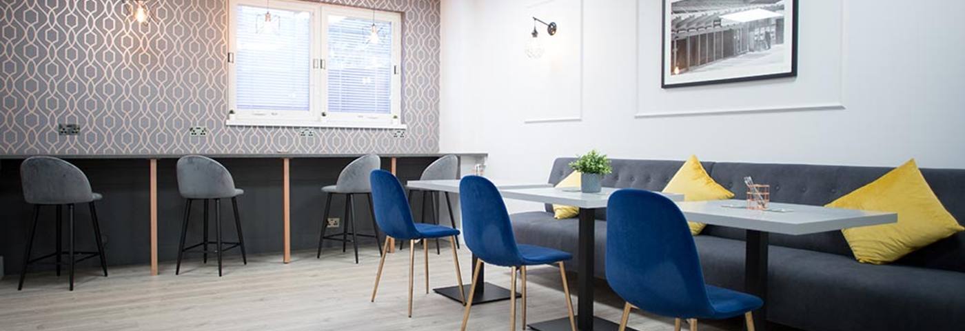 Kingfisher House Business Centre workspace