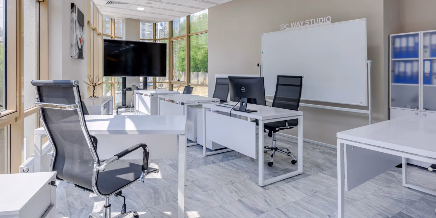 Coworking Spaces: The Modern-Day Heroes for Cheap Workspace Seekers