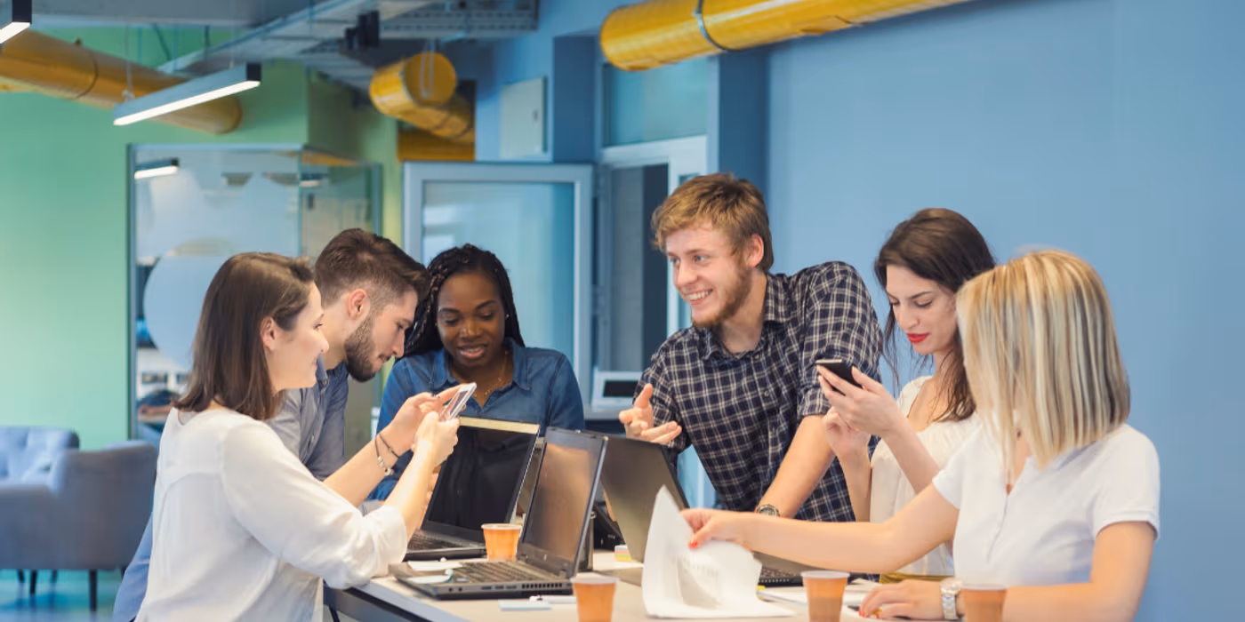 Creating a Sense of Networking in Shared Office Spaces