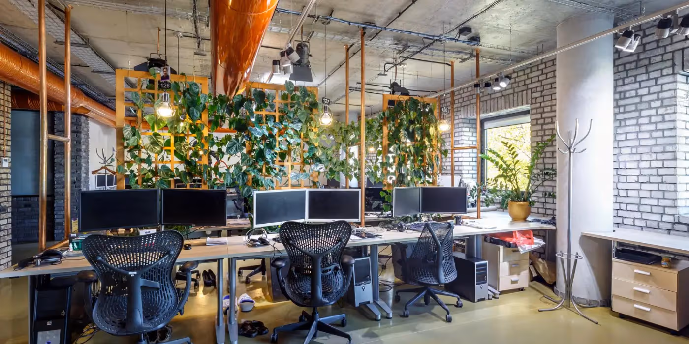 Designing Your Perfect Workspace: Layout Tips for Productivity and Culture