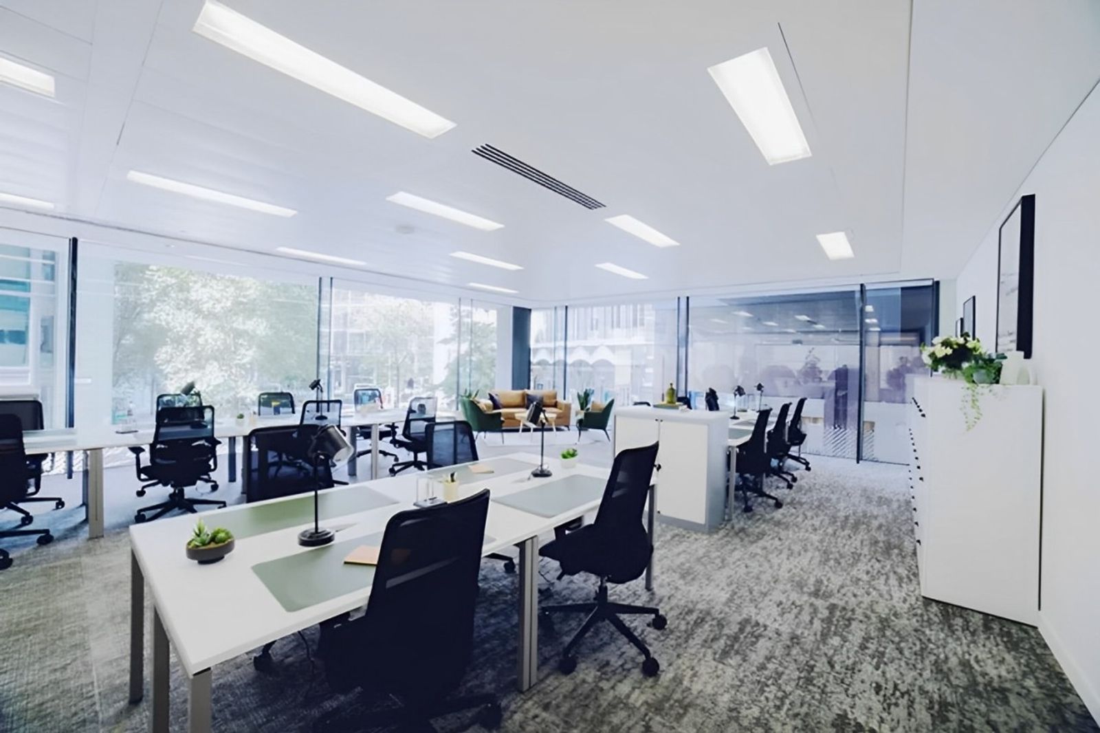 High-tech office environments in Leeds