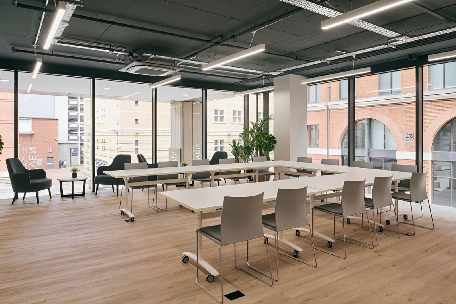 Executive office suites in Birmingham
