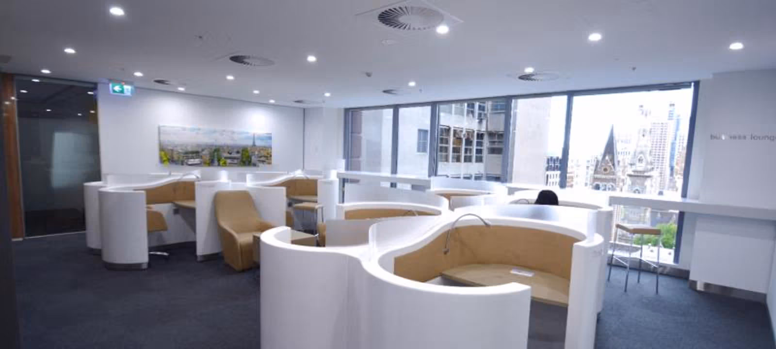 https://dr3h7ptpe31k5.cloudfront.net/Assets/images/1202/Serviced-Office-(Classic)-VIC-Melbourne-90-Collins-Street-100143.jpg