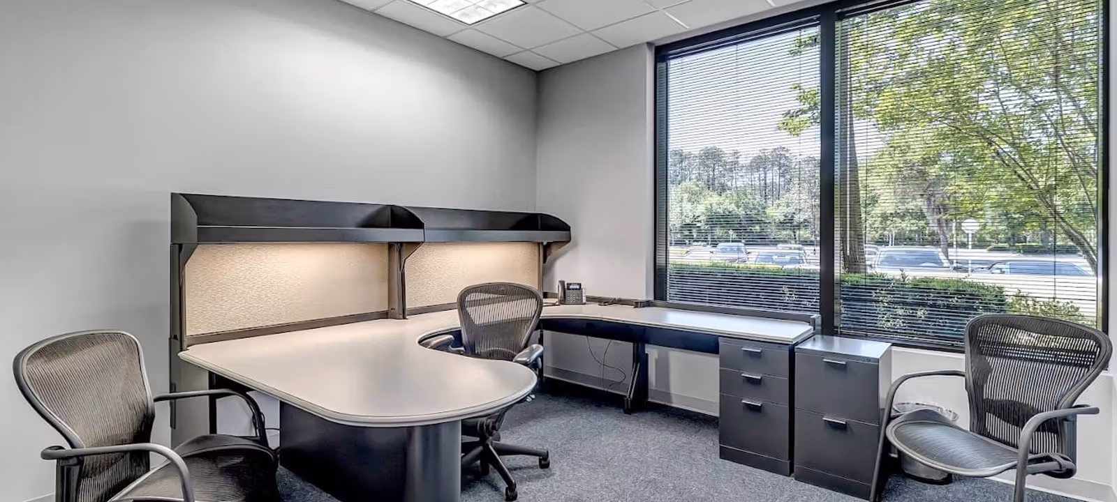 https://dr3h7ptpe31k5.cloudfront.net/Assets/images/13099/Serviced-Office-(Classic)-Florida-Ponte-Vedra-90-Fort-Wade-2240492.jpg