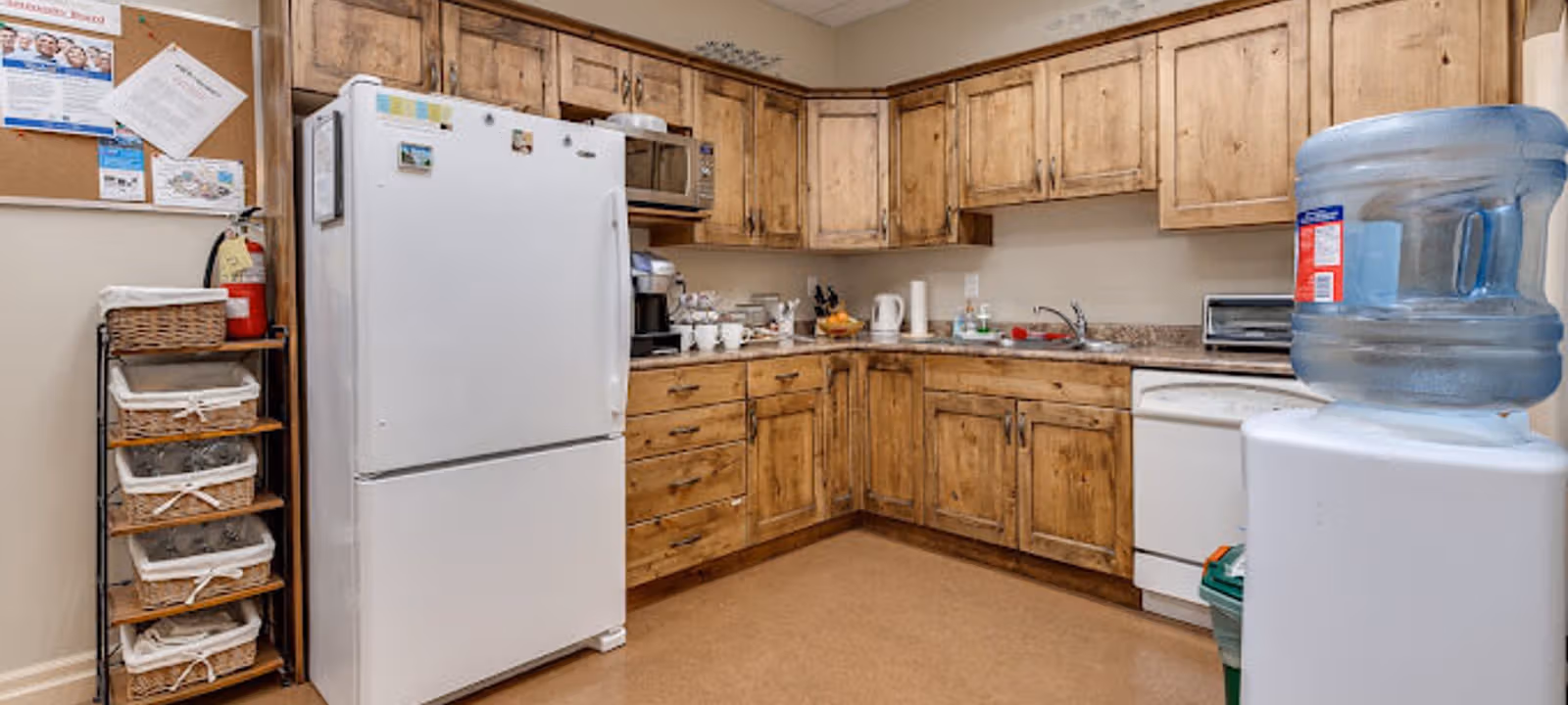 1688 152 St, Surrey - Image 1