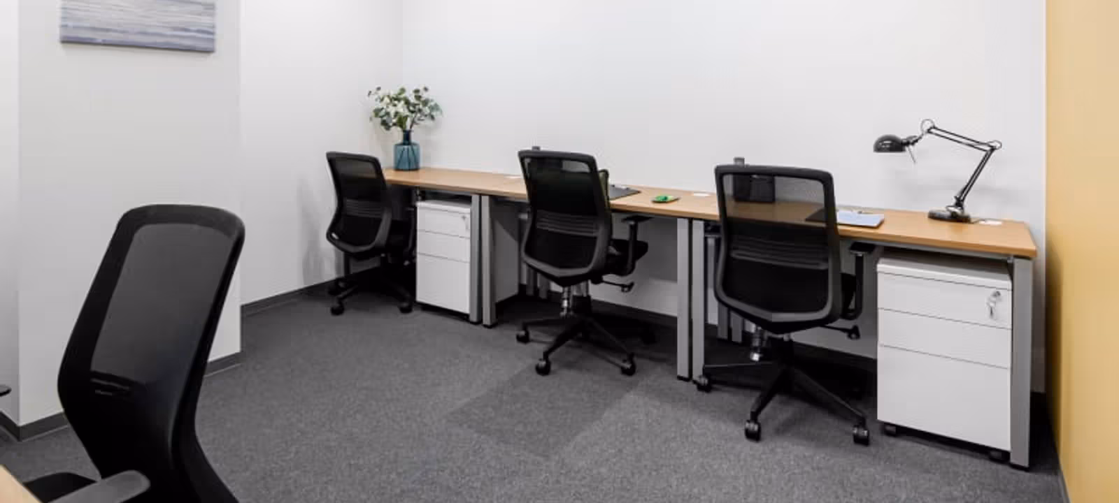 Elite 30 Building - Image 1