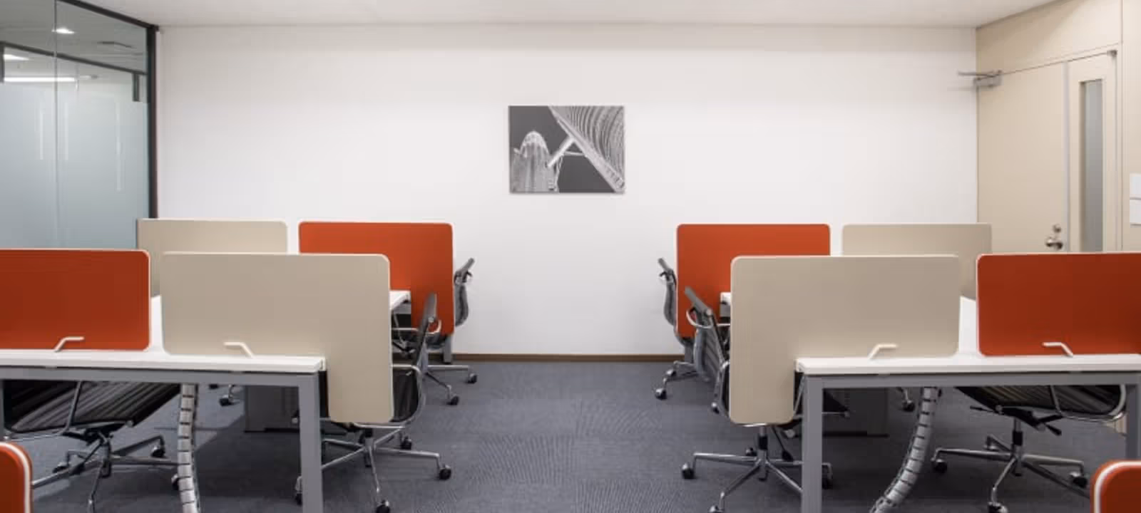 2-2-32 Nakadori, Akita - Image 1