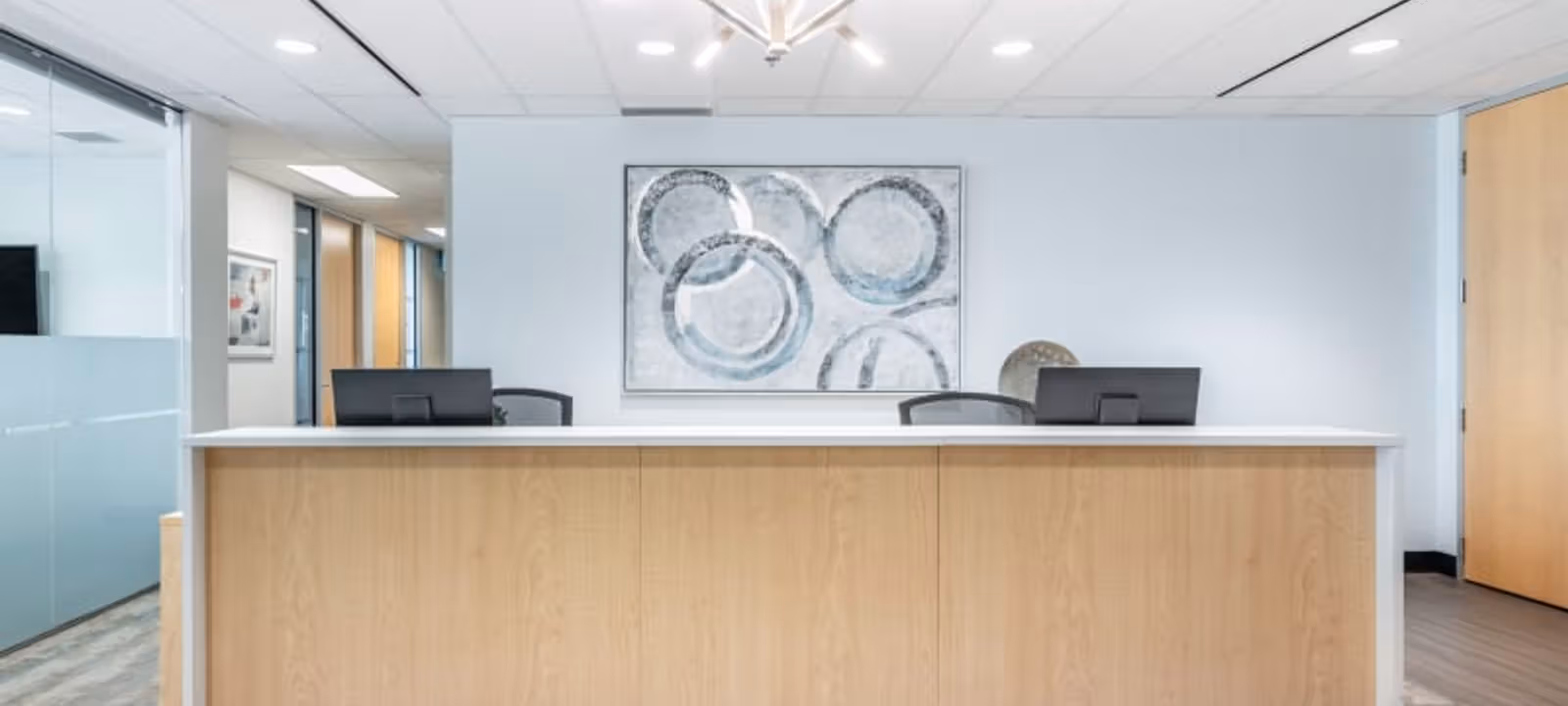 201 Portage Avenue, Winnipeg - Image 1