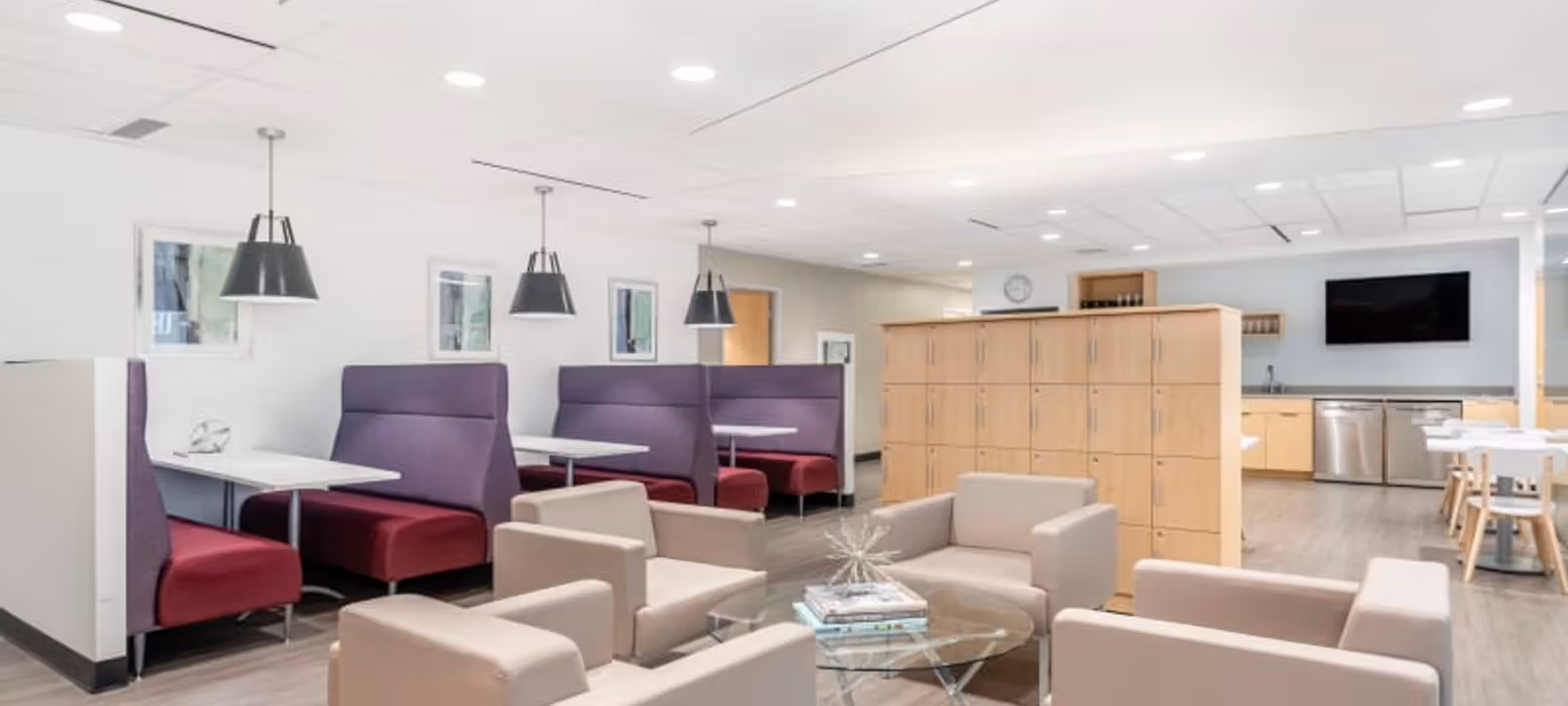 201 Portage Avenue, Winnipeg - Image 1