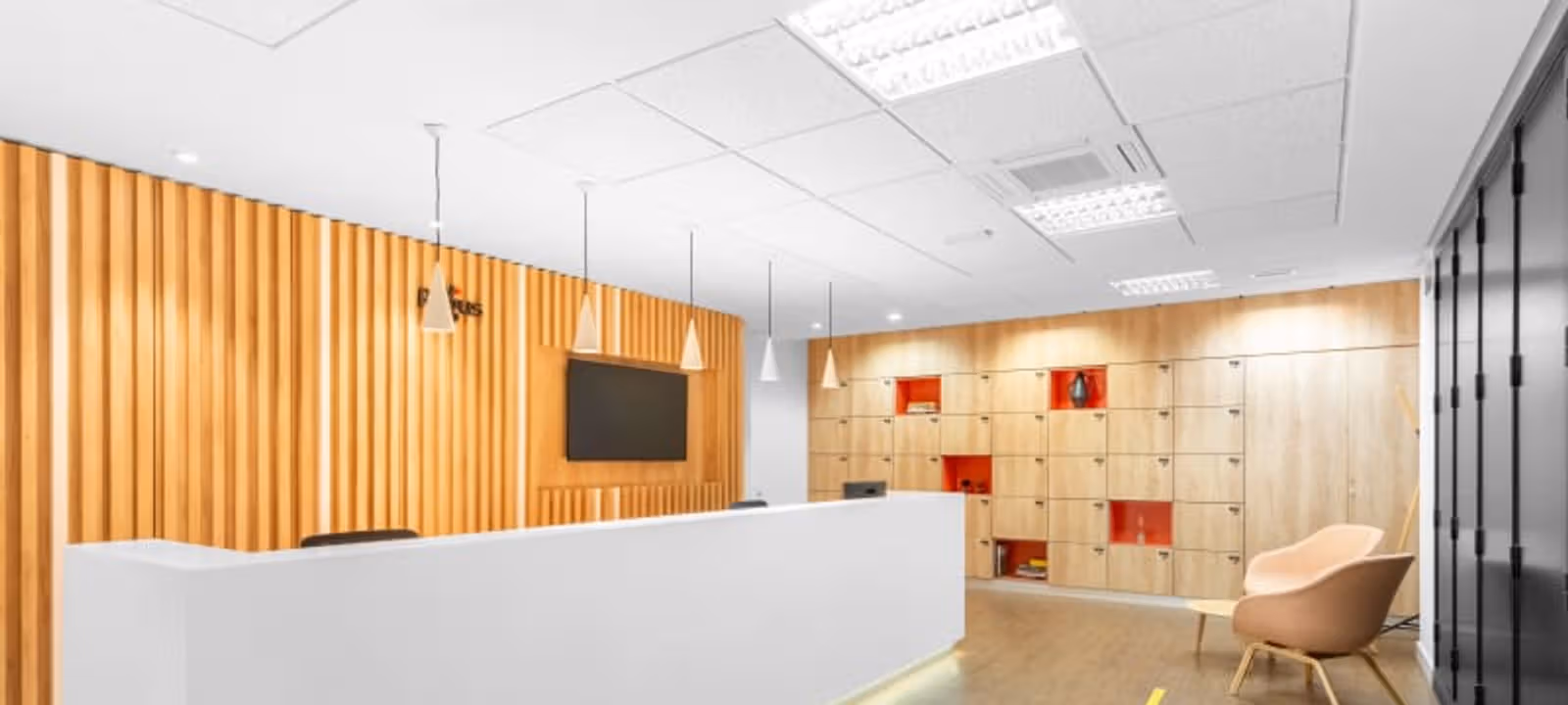 30 Avenida De Aragon, Valencia - Image 1