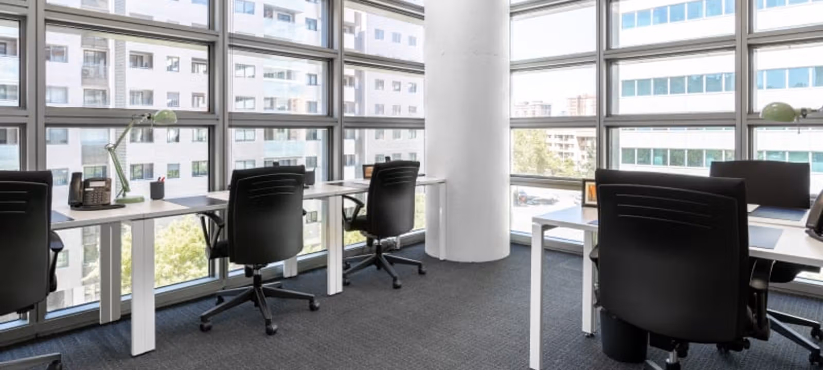 35 Avenida Juan Pablo Ii, Zaragoza - Image 1