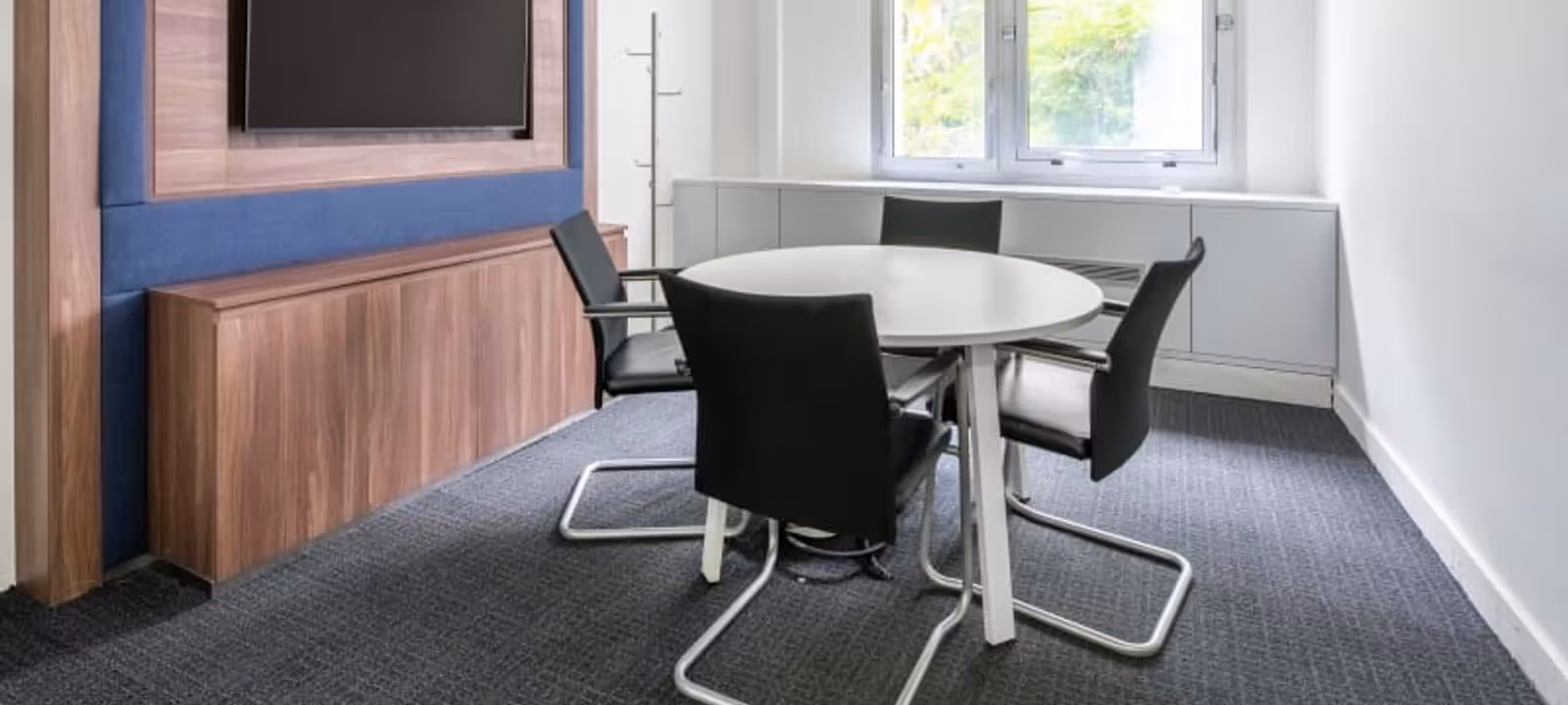 191-195 Avenue Charles De Gaulle, Neuilly-sur-seine - Image 1