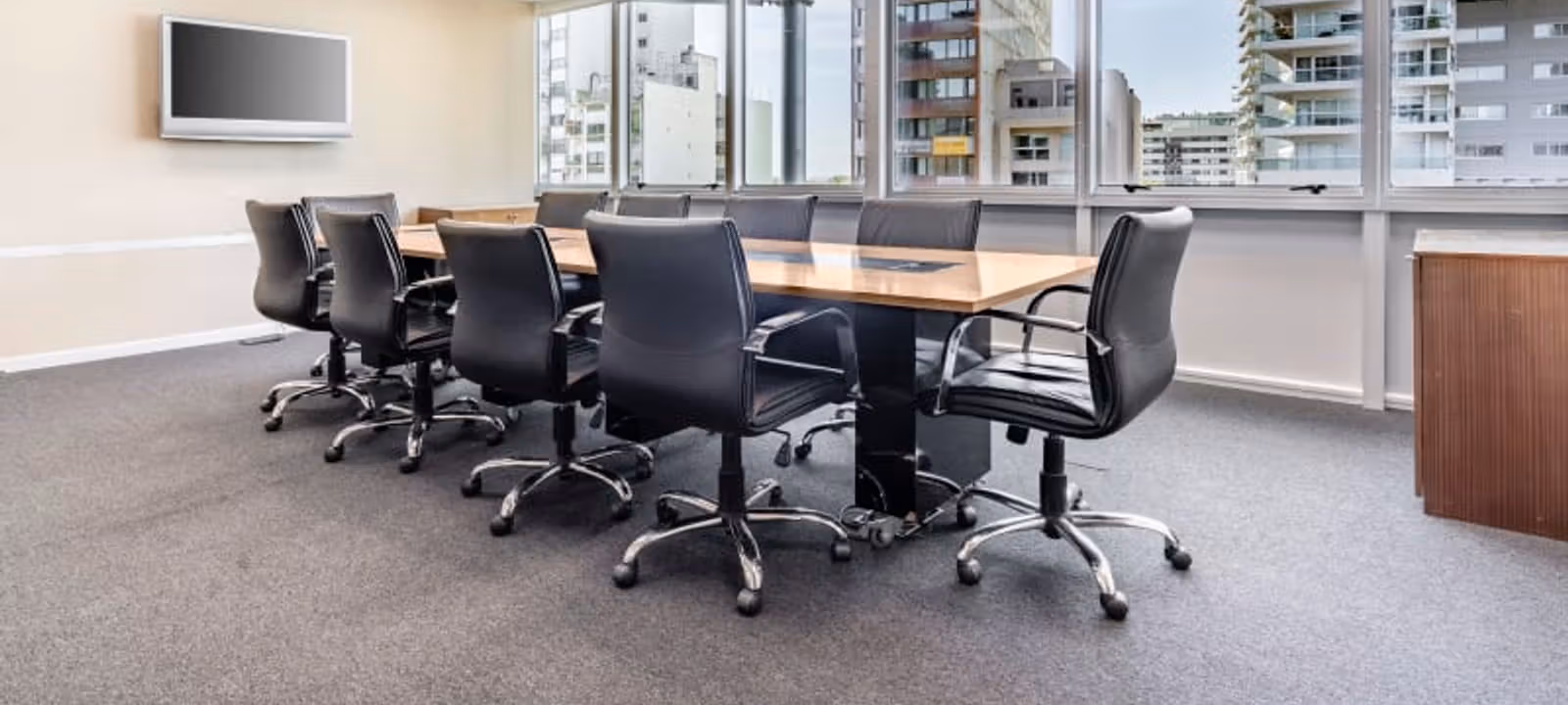 Av Del Libertador 2442, Olivos - Image 1