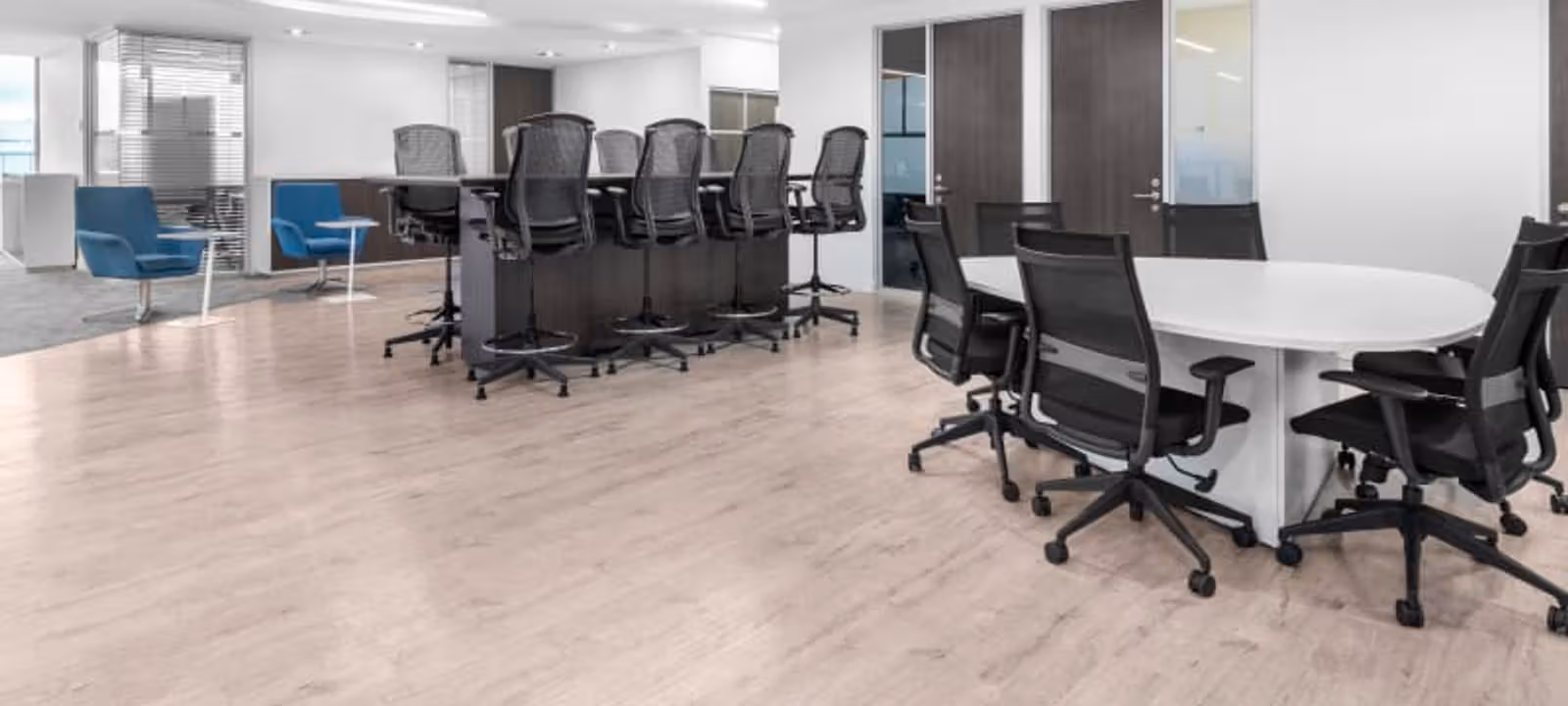 Street 26  #102-20, Bogota - Image 1