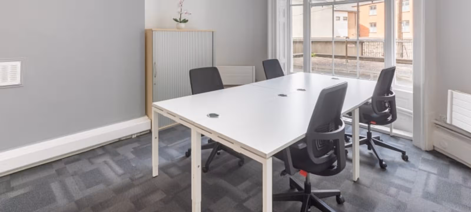 28 Pembroke Street Upper, Dublin - Image 1