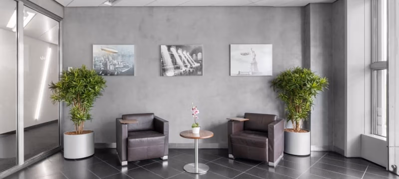 18 Terminalstrasse Mitte, Munich - Image 1