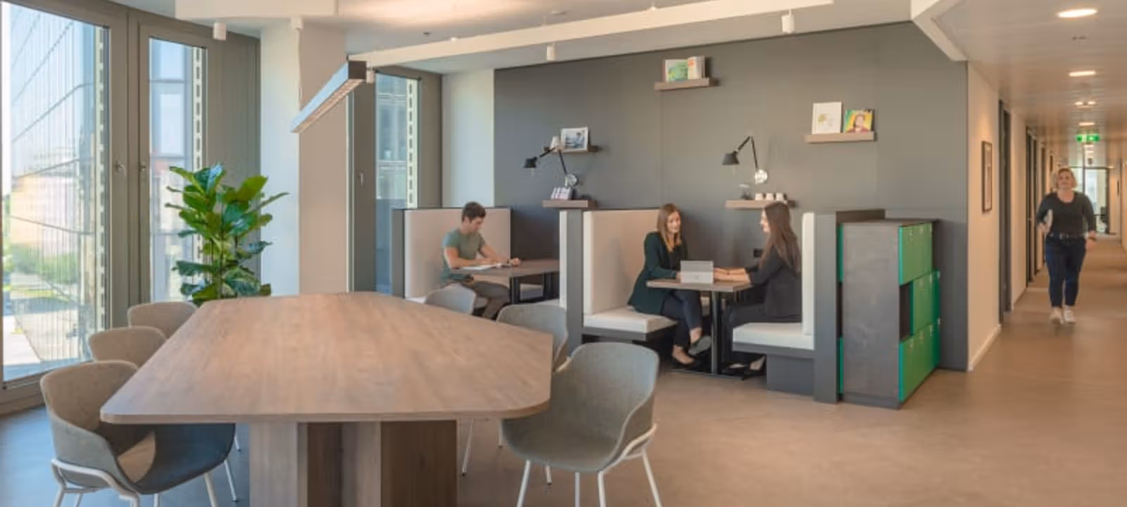 Wiedner Gurtel 13, Vienna - Image 1