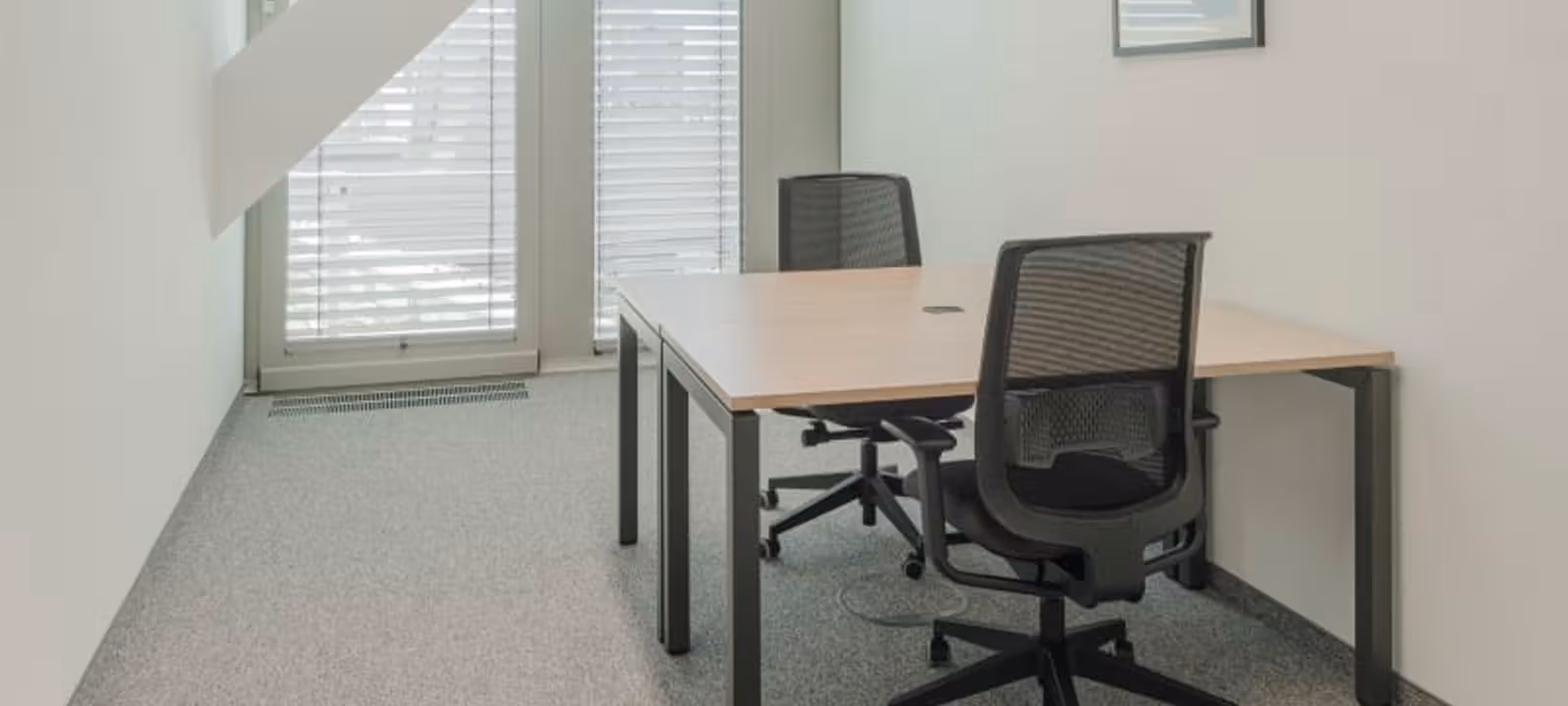 Wiedner Gurtel 13, Vienna - Image 1