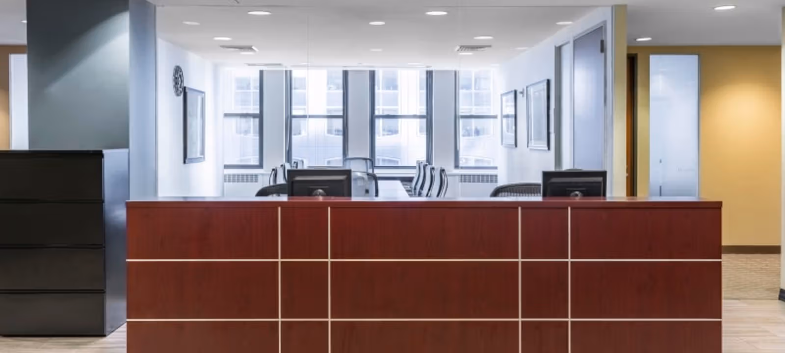 445 Park Avenue - Image 1