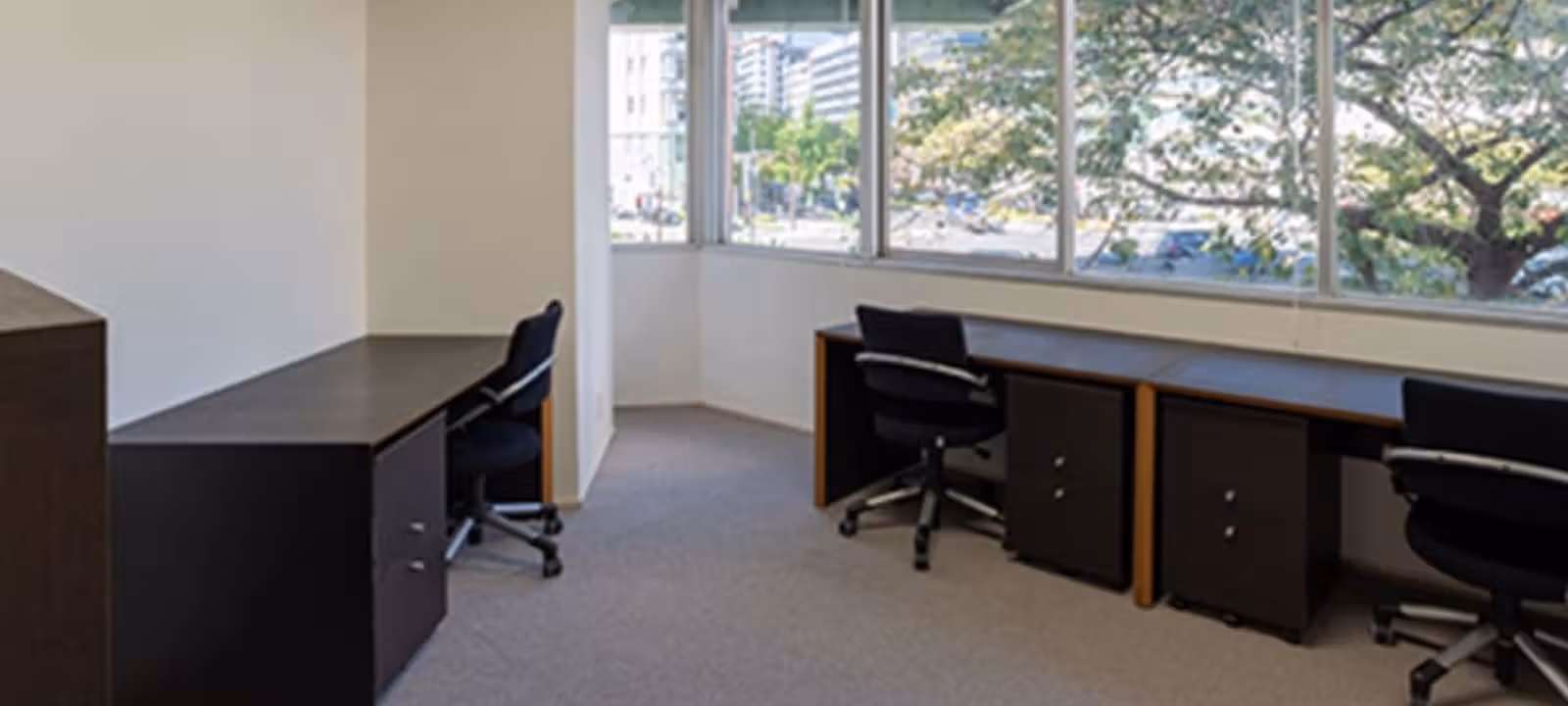 Hanaguruma Building North - Image 1