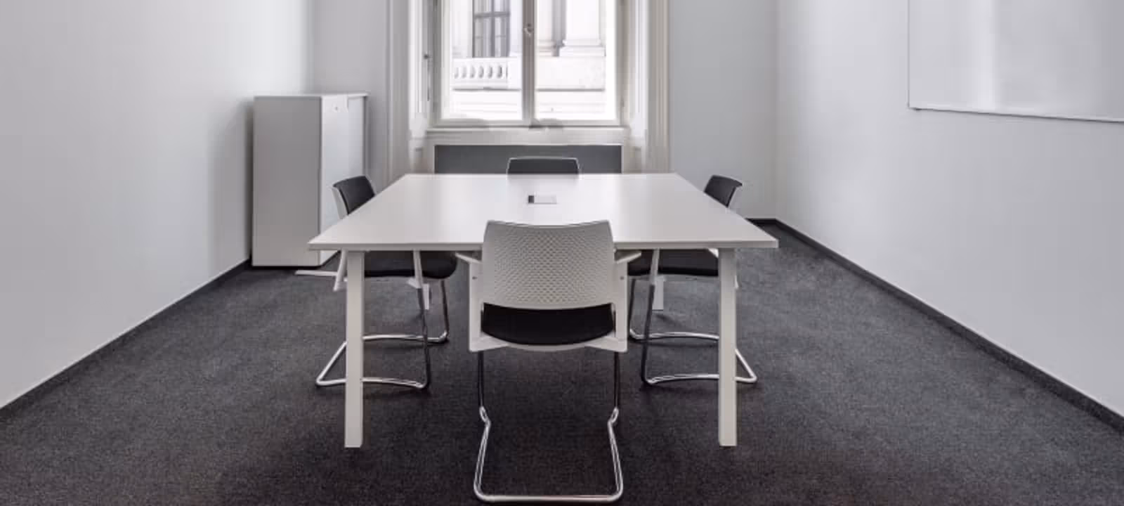 Herrengasse 1-3, Vienna - Image 1