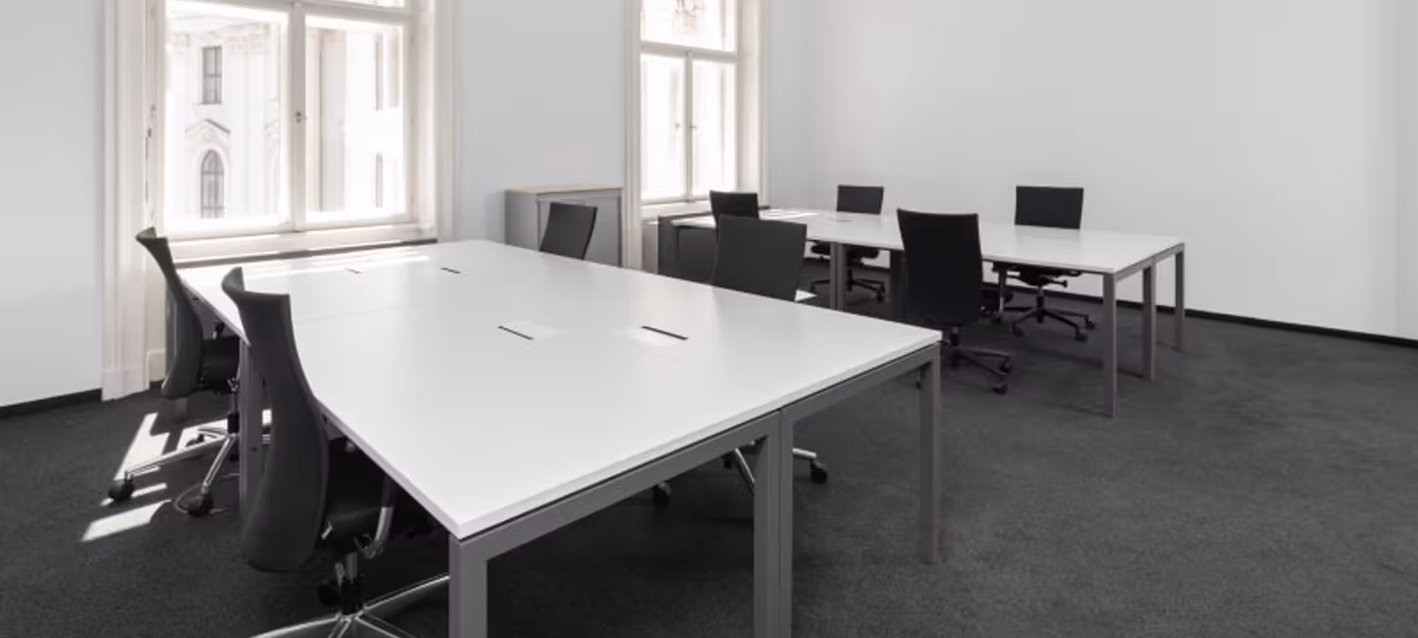 Vienna Le Palais business centre - Image 1