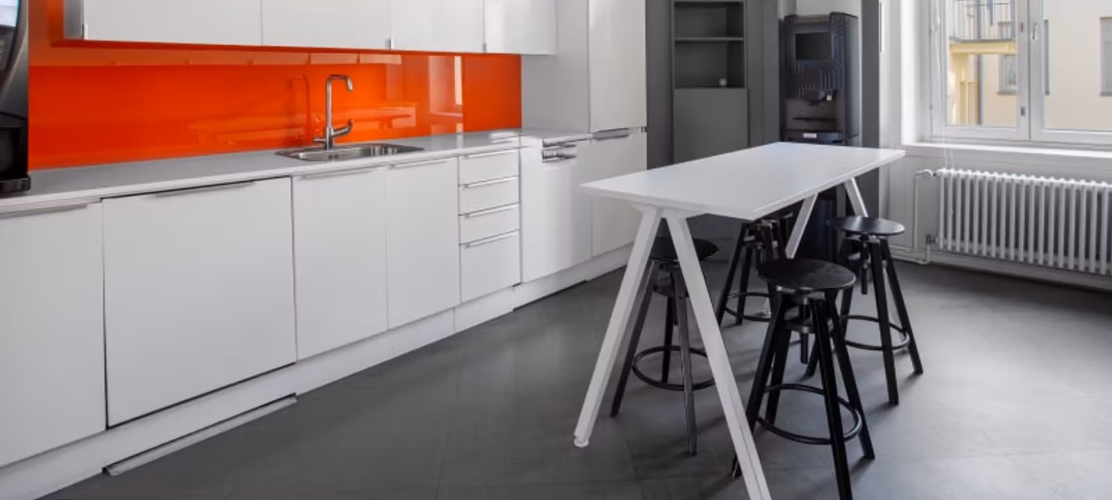 Mannerheimintie 12 B 5krs, Helsinki - Image 1