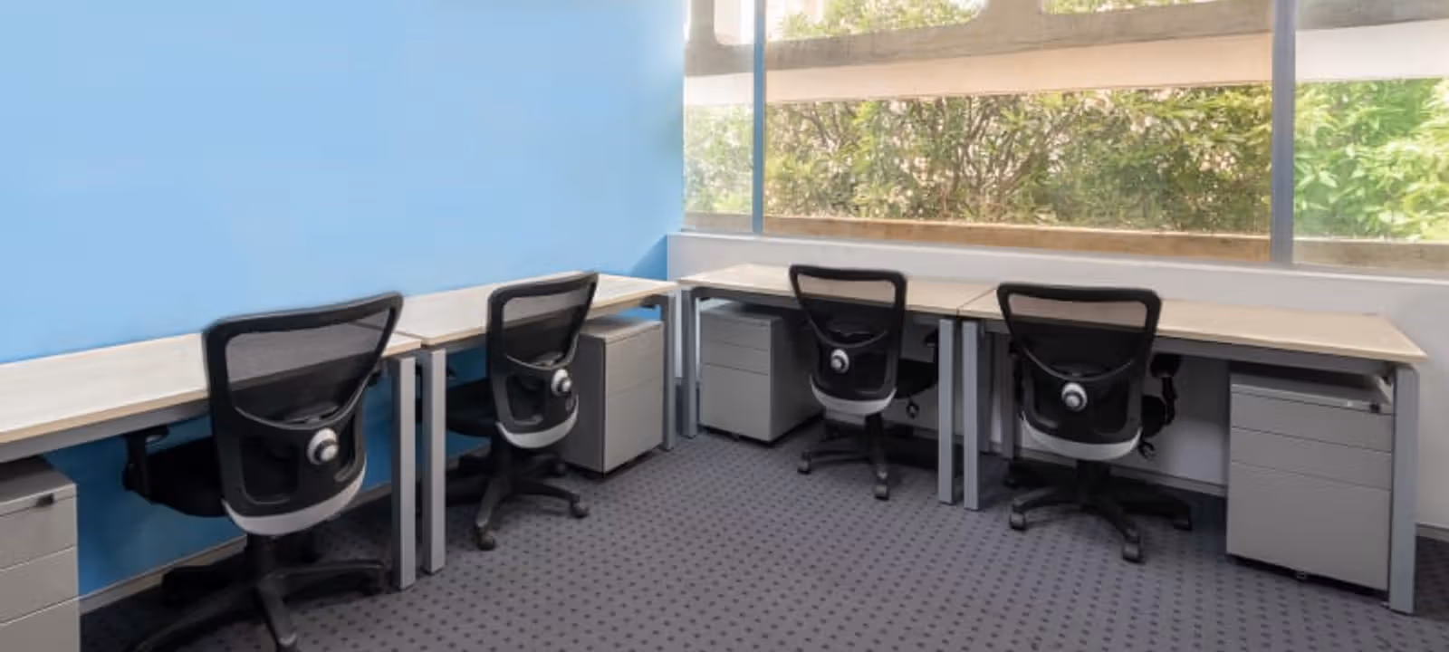 Dr Annie Besant Road Worli, Mumbai - Image 1