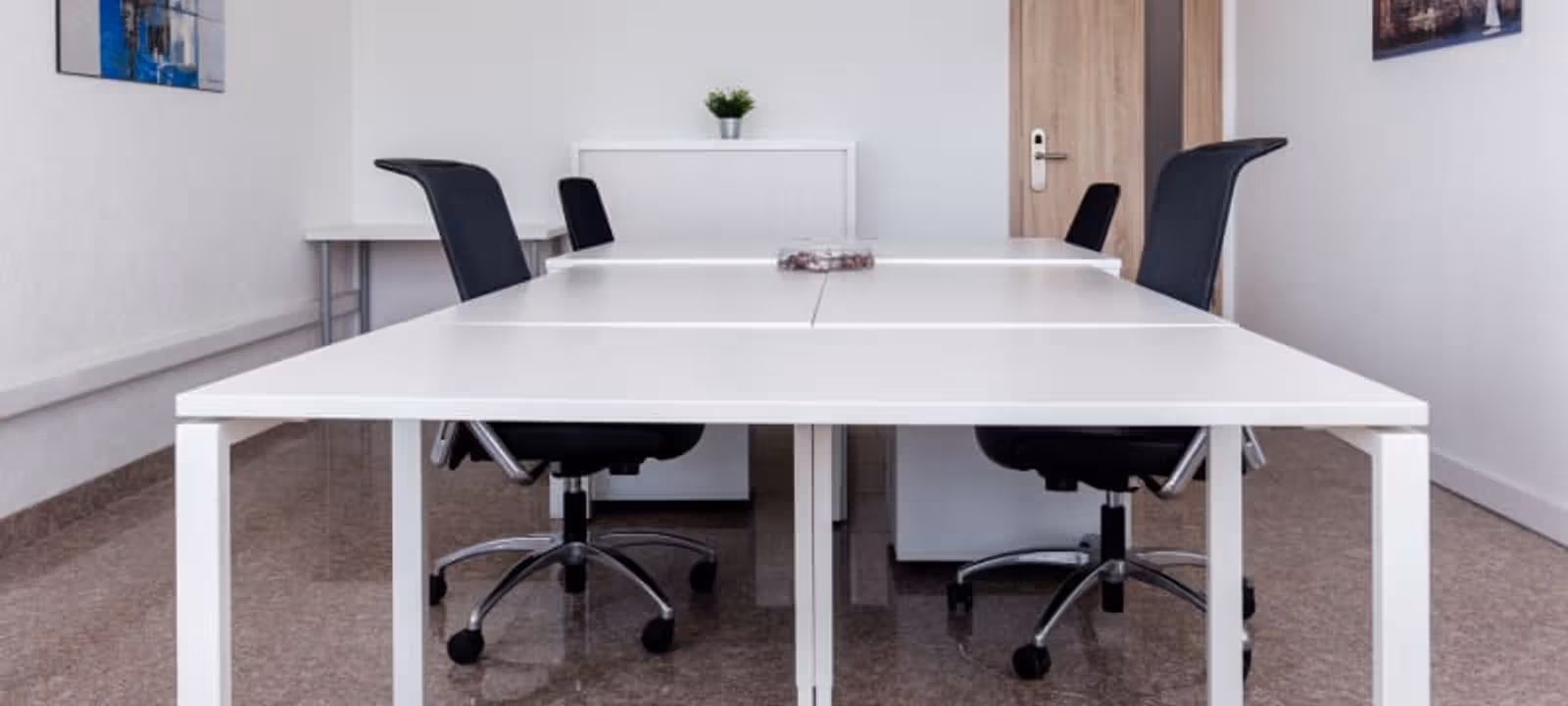 Fehervari Ut 126-128, Budapest - Image 1