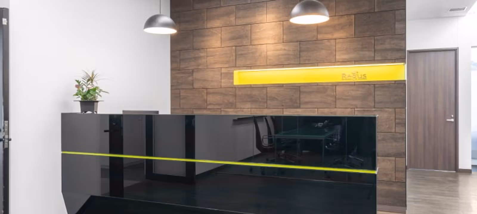 8-1-6 Goko Dori Chuo-ku, Kobe - Image 1